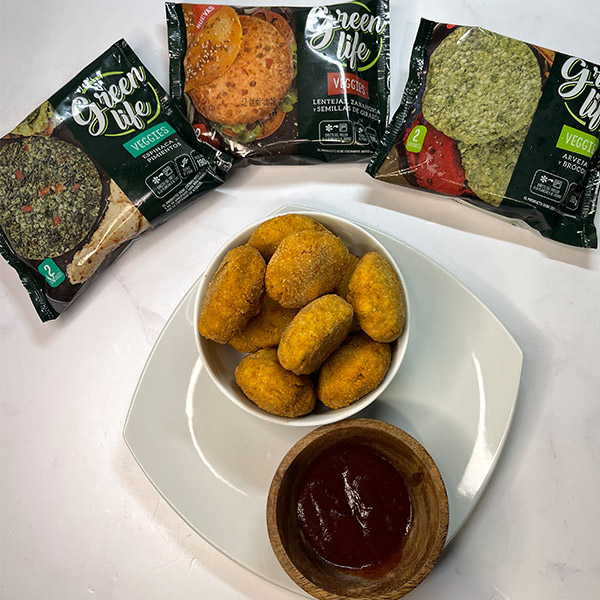 Nuggets de calabaza y zanahorias con dip de ajo